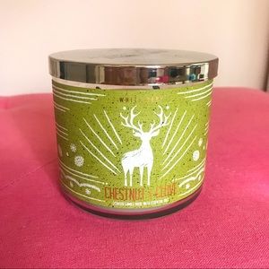 🚫SOLD🚫 Bath and Body Works Chestnut and clove candle
